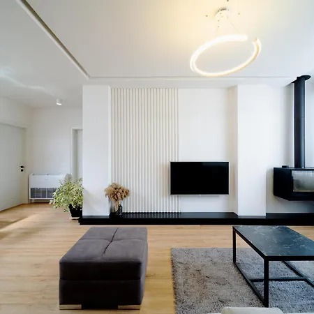 Apartmán City View Penthouse With Private Veranda